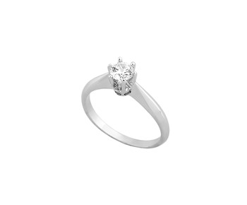 Gold solitaire ring in 14K
										